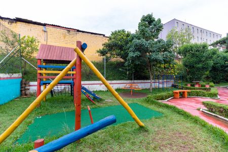 Apartamento à venda com 66m², 2 quartos e 1 vaga Apartamento à venda com 66m², 2 quartos e 1 vagaÁrea comum - Playground