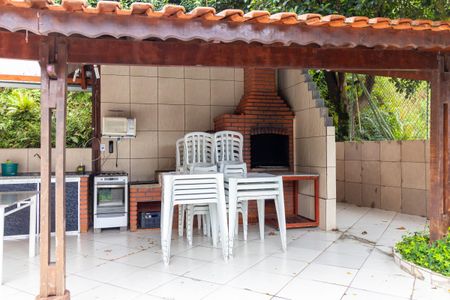 Apartamento à venda com 66m², 2 quartos e 1 vaga Apartamento à venda com 66m², 2 quartos e 1 vagaÁrea comum - Churrasqueira