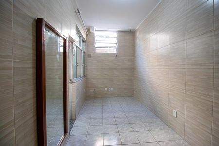 Quarto 2 de casa para alugar com 2 quartos, 60m² em Olaria, Rio de Janeiro