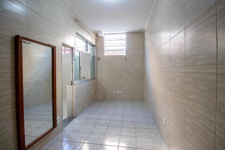 Quarto 2 de casa para alugar com 2 quartos, 60m² em Olaria, Rio de Janeiro