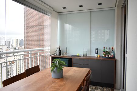 Apartamento à venda com 74m², 2 quartos e 2 vagasSacada