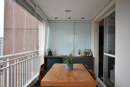 Apartamento à venda com 74m², 2 quartos e 2 vagasSacada