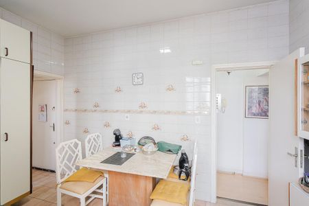 Apartamento à venda com 66m², 2 quartos e sem vagaCozinha