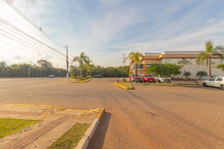 Casa de condomínio para alugar com 67m², 2 quartos e 2 vagas Casa de condomínio para alugar com 67m², 2 quartos e 2 vagasVista da Rua