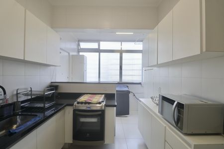 Apartamento para alugar com 130m², 3 quartos e 1 vaga Apartamento para alugar com 130m², 3 quartos e 1 vagaCozinha