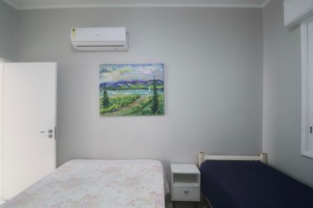 Apartamento para alugar com 130m², 3 quartos e 1 vaga Apartamento para alugar com 130m², 3 quartos e 1 vagaQuarto