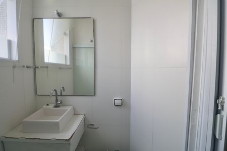 Apartamento para alugar com 130m², 3 quartos e 1 vaga Apartamento para alugar com 130m², 3 quartos e 1 vagaBanheiro Suíte