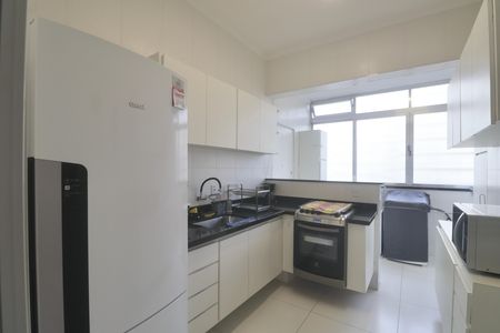 Apartamento para alugar com 130m², 3 quartos e 1 vaga Apartamento para alugar com 130m², 3 quartos e 1 vagaCozinha
