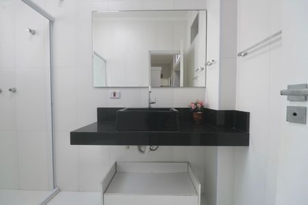 Apartamento para alugar com 130m², 3 quartos e 1 vaga Apartamento para alugar com 130m², 3 quartos e 1 vagaBanheiro Social