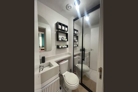 Banheiro de apartamento à venda com 2 quartos, 34m² em Parque Munhoz, São Paulo