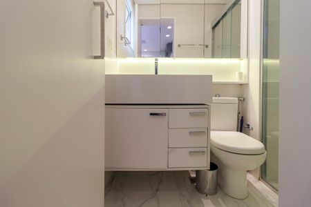 Apartamento para alugar com 68m², 1 quarto e 1 vaga Apartamento para alugar com 68m², 1 quarto e 1 vagaSuíte - Banheiro