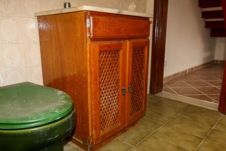 Casa de condomínio para alugar com 80m², 2 quartos e sem vagaBanheiro  1º Pavimento