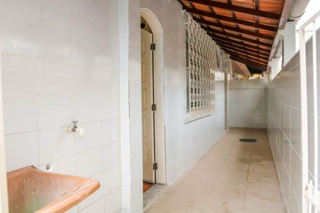 Casa de condomínio para alugar com 80m², 2 quartos e sem vagaVaranda do 1º Pavimento