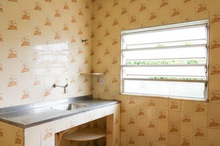 Casa de condomínio para alugar com 80m², 2 quartos e sem vagaCozinha 1º Pavimento