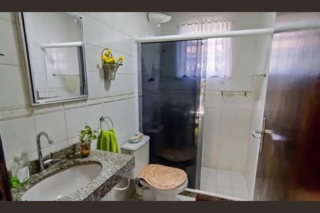 Casa para alugar com 298m², 4 quartos e 2 vagas Casa para alugar com 298m², 4 quartos e 2 vagasBanheiro