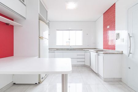 Casa para alugar com 300m², 3 quartos e 4 vagas Casa para alugar com 300m², 3 quartos e 4 vagasCozinha