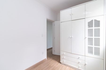 Casa para alugar com 300m², 3 quartos e 4 vagas Casa para alugar com 300m², 3 quartos e 4 vagasQuarto 2