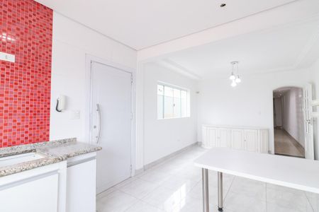 Casa para alugar com 300m², 3 quartos e 4 vagas Casa para alugar com 300m², 3 quartos e 4 vagasCozinha
