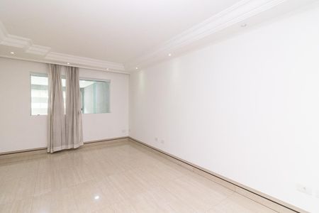 Casa para alugar com 300m², 3 quartos e 4 vagas Casa para alugar com 300m², 3 quartos e 4 vagasSala
