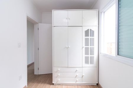 Casa para alugar com 300m², 3 quartos e 4 vagas Casa para alugar com 300m², 3 quartos e 4 vagasQuarto 2