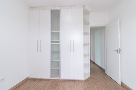 Casa para alugar com 300m², 3 quartos e 4 vagas Casa para alugar com 300m², 3 quartos e 4 vagasQuarto 1