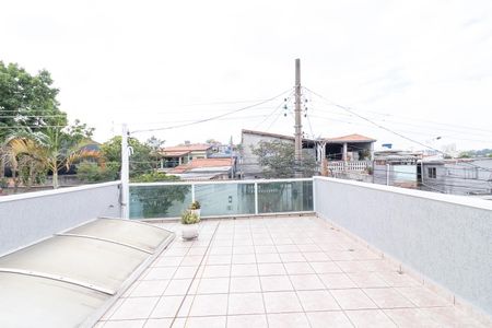 Casa para alugar com 300m², 3 quartos e 4 vagas Casa para alugar com 300m², 3 quartos e 4 vagasVaranda do Quarto 3 - Suíte