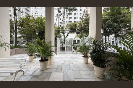 Fachada de apartamento para alugar com 3 quartos, 100m² em Centro, Guarujá