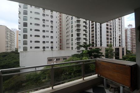 Varanda de apartamento para alugar com 3 quartos, 100m² em Centro, Guarujá