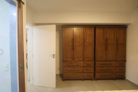 Apartamento para alugar com 100m², 3 quartos e 1 vaga Apartamento para alugar com 100m², 3 quartos e 1 vagaSuíte