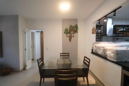 Apartamento para alugar com 100m², 3 quartos e 1 vaga Apartamento para alugar com 100m², 3 quartos e 1 vagaSala