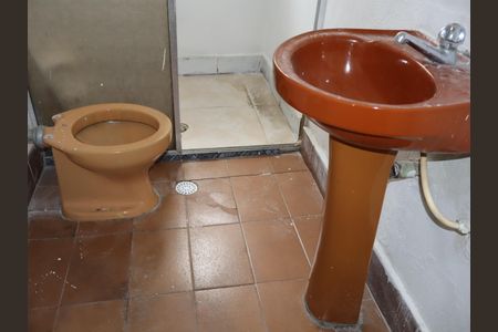 Casa para alugar com 90m², 2 quartos e sem vagaBanheiro