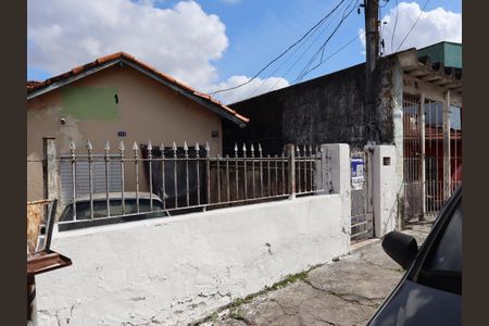 Casa para alugar com 90m², 2 quartos e sem vagaFachada