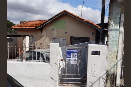Casa para alugar com 90m², 2 quartos e sem vagaFachada