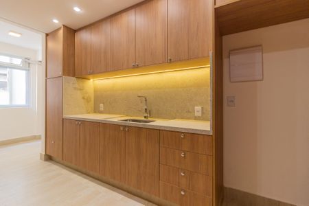 Apartamento à venda com 96m², 2 quartos e 1 vaga Apartamento à venda com 96m², 2 quartos e 1 vagaCozinha