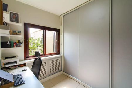 Casa para alugar com 169m², 3 quartos e 3 vagas Casa para alugar com 169m², 3 quartos e 3 vagasQuarto 3