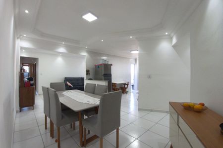 Apartamento para alugar com 94m², 2 quartos e 1 vaga Apartamento para alugar com 94m², 2 quartos e 1 vagaSala