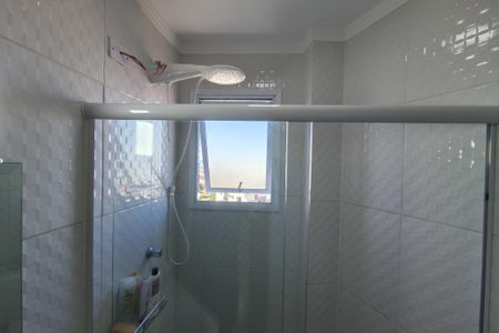 Apartamento para alugar com 94m², 2 quartos e 1 vaga Apartamento para alugar com 94m², 2 quartos e 1 vagaBanheiro da Suíte