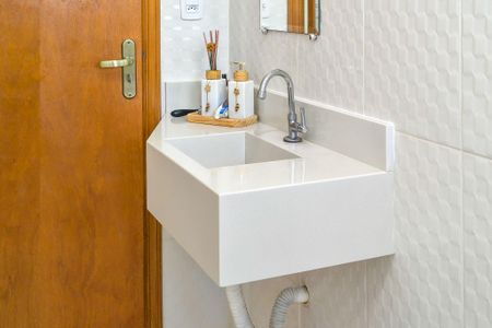 Apartamento para alugar com 94m², 2 quartos e 1 vaga Apartamento para alugar com 94m², 2 quartos e 1 vagaBanheiro