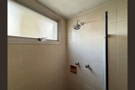 Apartamento à venda com 120m², 3 quartos e 2 vagas Apartamento à venda com 120m², 3 quartos e 2 vagasBanheiro
