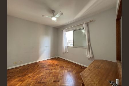 Apartamento à venda com 120m², 3 quartos e 2 vagas Apartamento à venda com 120m², 3 quartos e 2 vagasSuite
