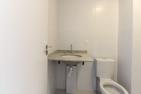 Apartamento à venda com 68m², 2 quartos e 1 vaga Apartamento à venda com 68m², 2 quartos e 1 vagaBanheiro Social