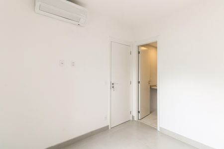 Apartamento à venda com 68m², 2 quartos e 1 vaga Apartamento à venda com 68m², 2 quartos e 1 vagaSuíte