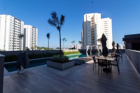 Apartamento à venda com 80m², 2 quartos e 2 vagas Apartamento à venda com 80m², 2 quartos e 2 vagasÁREA COMUM - PISCINA