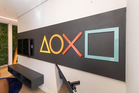 Apartamento à venda com 80m², 2 quartos e 2 vagas Apartamento à venda com 80m², 2 quartos e 2 vagasÁREA COMUM - SALA DE JOGOS