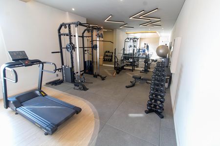 Apartamento à venda com 80m², 2 quartos e 2 vagas Apartamento à venda com 80m², 2 quartos e 2 vagasÁREA COMUM - ACADEMIA
