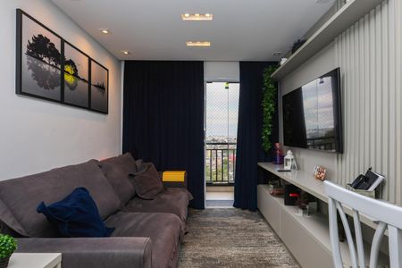 Sala de apartamento para alugar com 2 quartos, 63m² em Chácara Agrindus, Taboão da Serra