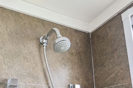 Apartamento para alugar com 63m², 2 quartos e 1 vaga Apartamento para alugar com 63m², 2 quartos e 1 vagaBanheiro da Suíte