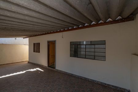 Garagem  de casa à venda com 2 quartos, 64m² em Jardim Mineapolis (nova Veneza), Sumaré