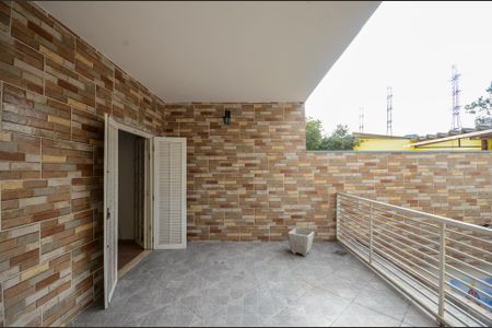 Casa para alugar com 172m², 3 quartos e 4 vagasQuarto 1 e 2 - Sacada