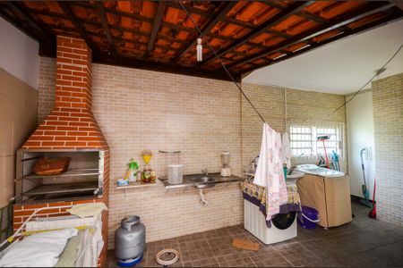 Casa para alugar com 172m², 3 quartos e 4 vagasÁrea de Serviço